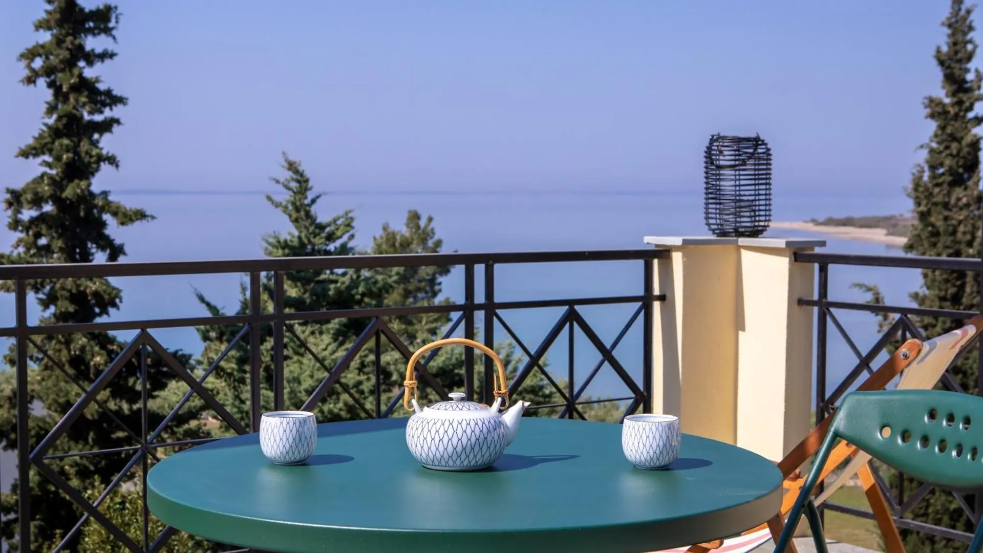 3 Olive Trees -Retreat House Villa Ormilia 0*,  Greece