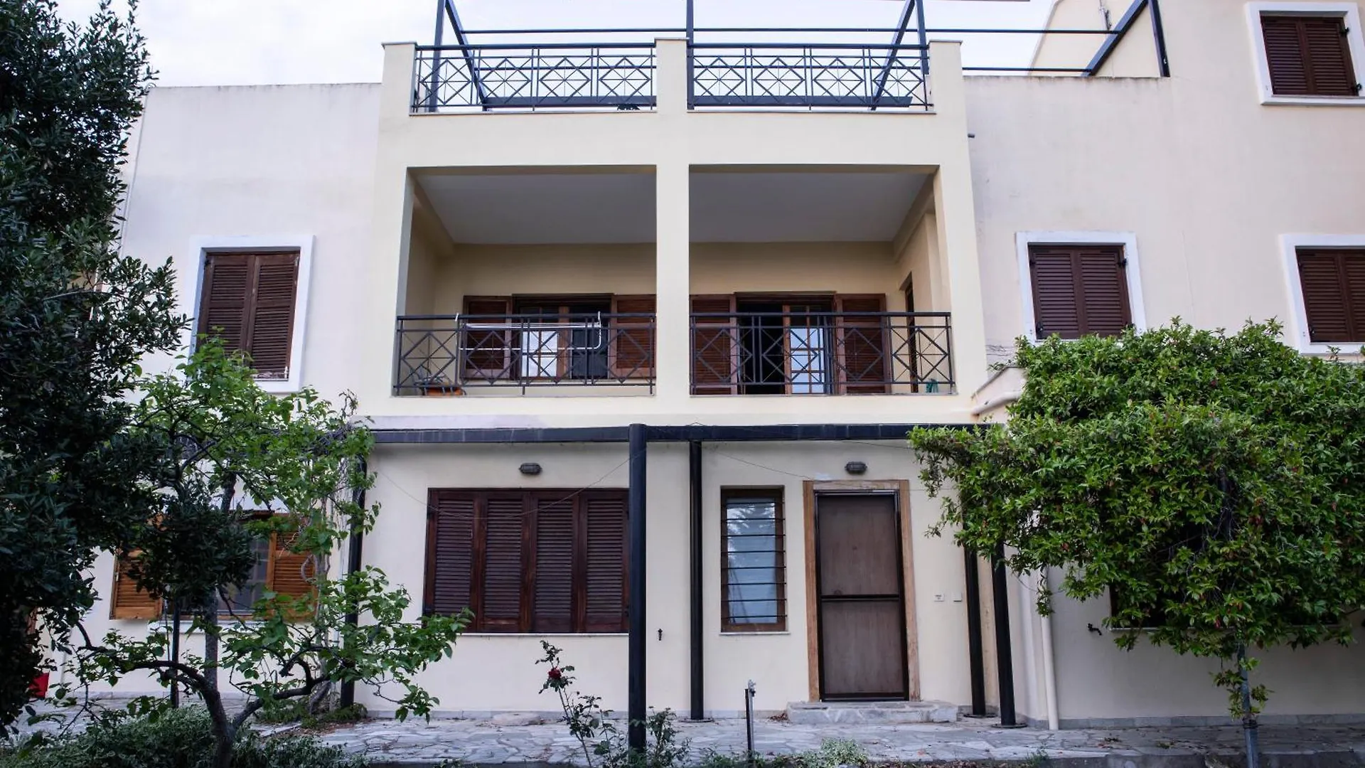 3 Olive Trees -Retreat House Villa Ormilia